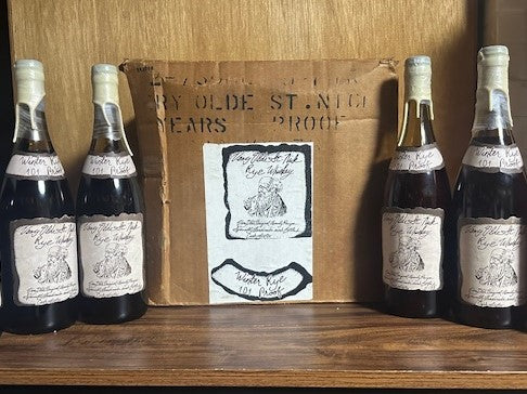 Very Olde St. Nick Winter Rye 101 proof (Circa 1999) #H133 set of 4 bottles with original case